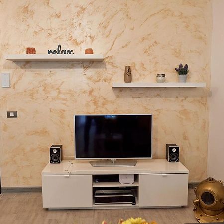 Submarine Apartment Spa N Pool Beach Resort Năvodari المظهر الخارجي الصورة